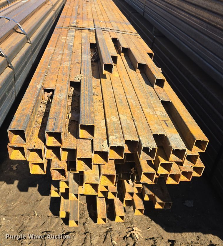 image for item EK5009 Approximately 138 pieces of steel