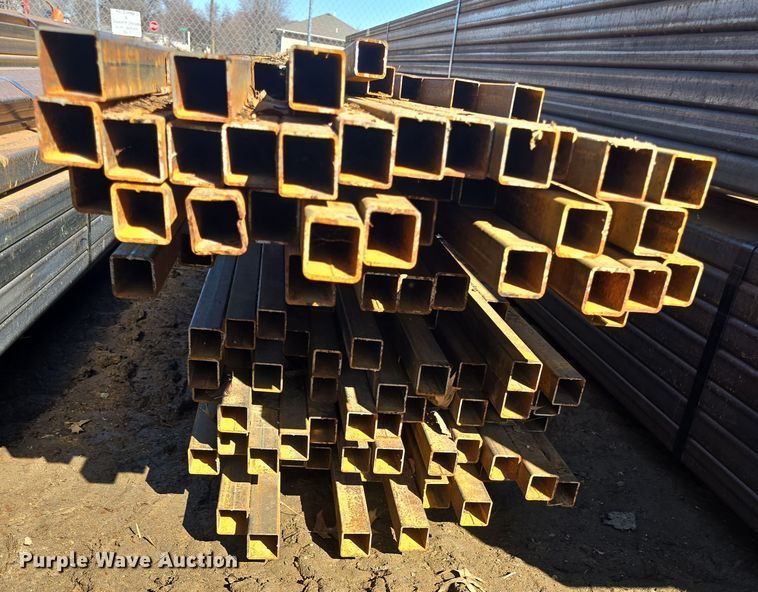 image for item EK5009 Approximately 138 pieces of steel