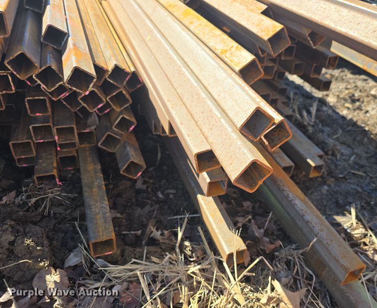 image for item EK5011 Approximately 152 pieces of steel