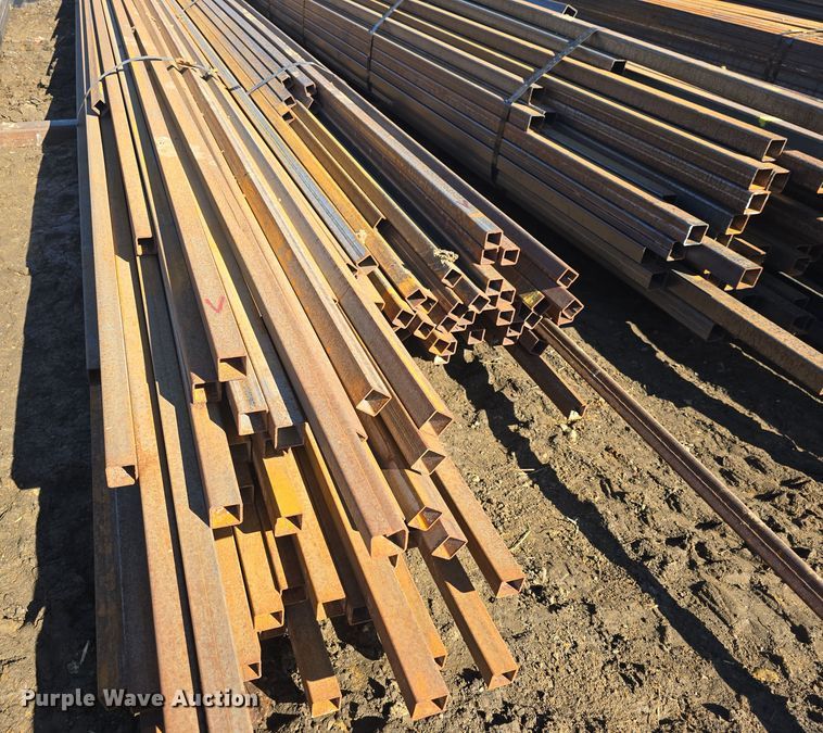 image for item EK5011 Approximately 152 pieces of steel