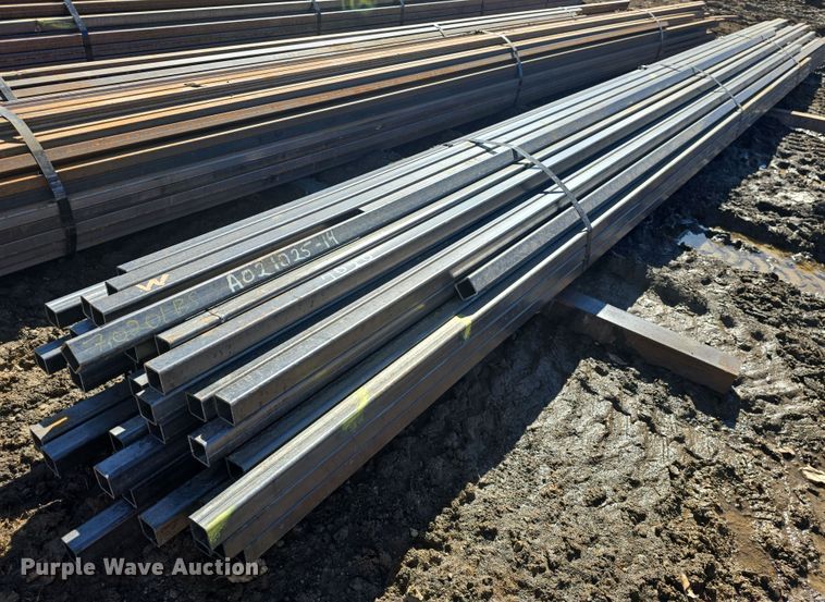 image for item EK5012 Approximately 70 pieces of steel