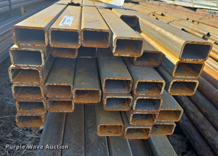 image for item EK5015 (66) pieces of steel