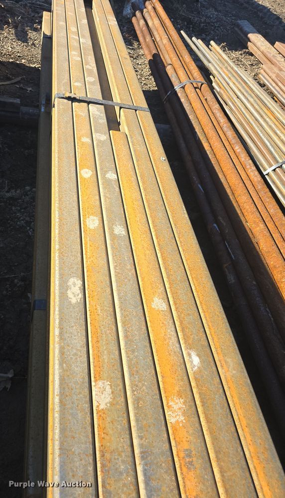 image for item EK5015 (66) pieces of steel