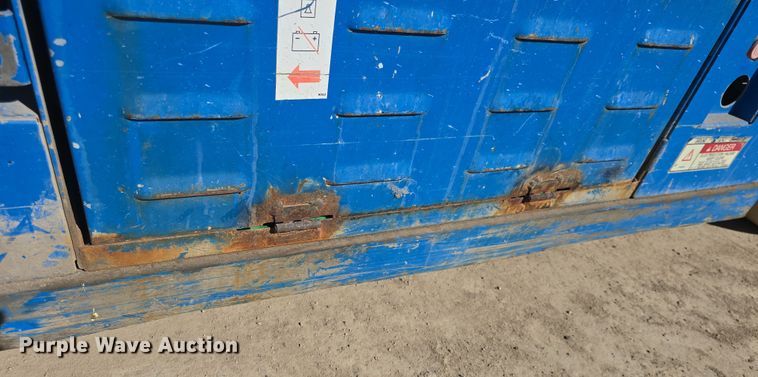 image for item EK5021 1994 MEC 2033 scissor lift