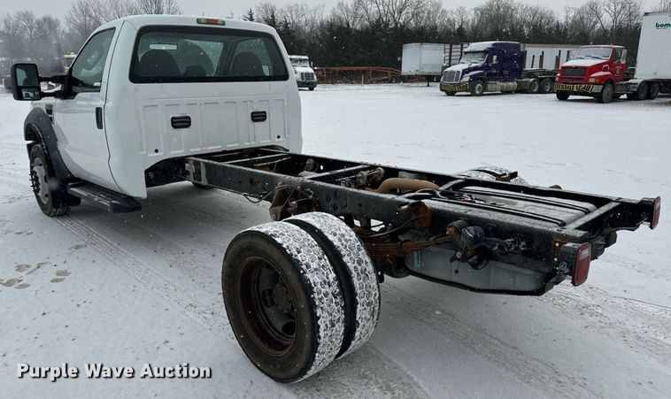 image for item EN5118 2010 Ford F450 Super Duty XL truck cab and chassis