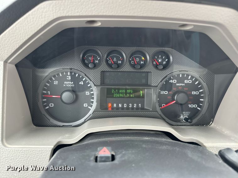 image for item EN5118 2010 Ford F450 Super Duty XL truck cab and chassis