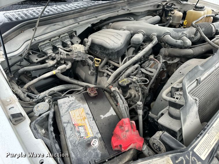 image for item EN5118 2010 Ford F450 Super Duty XL truck cab and chassis