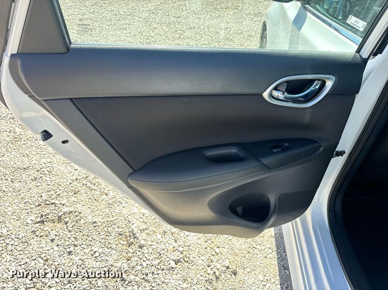 image for item EN5172 2018 Nissan Sentra 