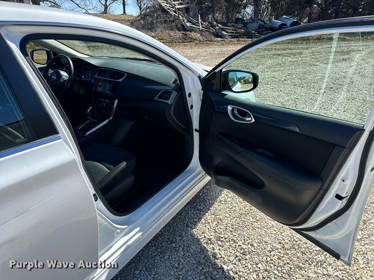 image for item EN5172 2018 Nissan Sentra 