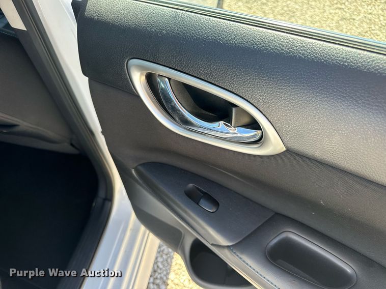 image for item EN5172 2018 Nissan Sentra 