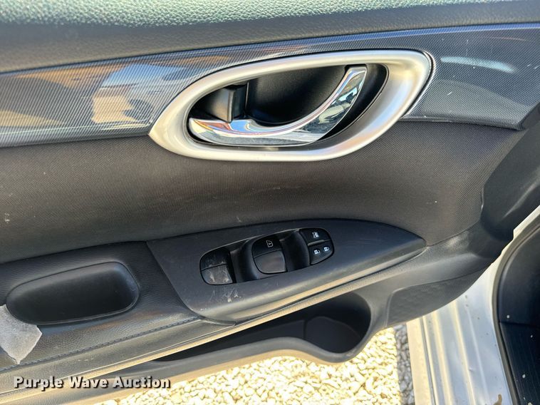 image for item EN5172 2018 Nissan Sentra 