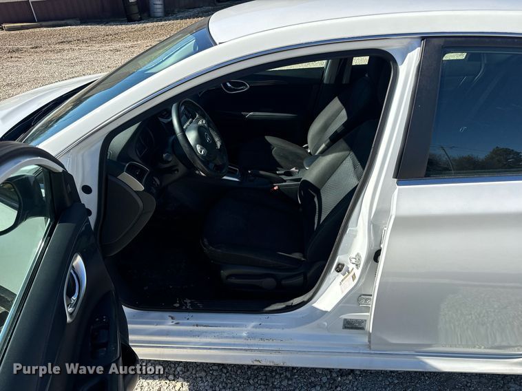 image for item EN5172 2018 Nissan Sentra 