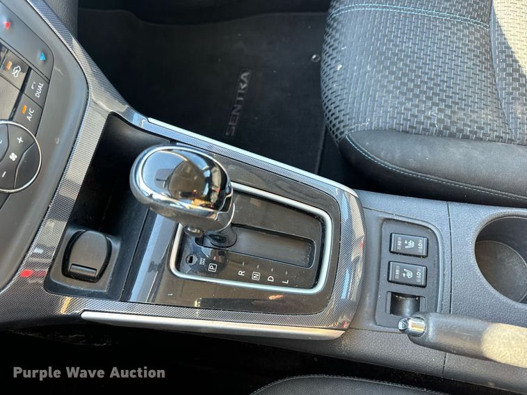 image for item EN5172 2018 Nissan Sentra 