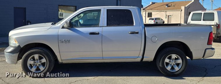 image for item EN8678 2014 Dodge Ram 1500 Crew Cab pickup truck