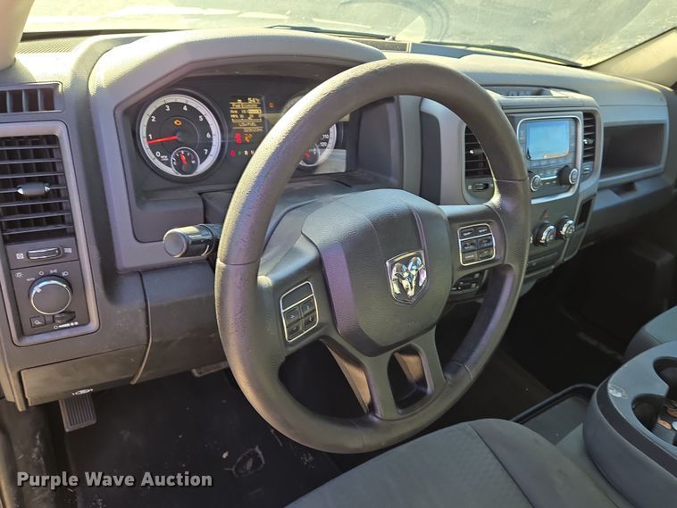 image for item EN8678 2014 Dodge Ram 1500 Crew Cab pickup truck