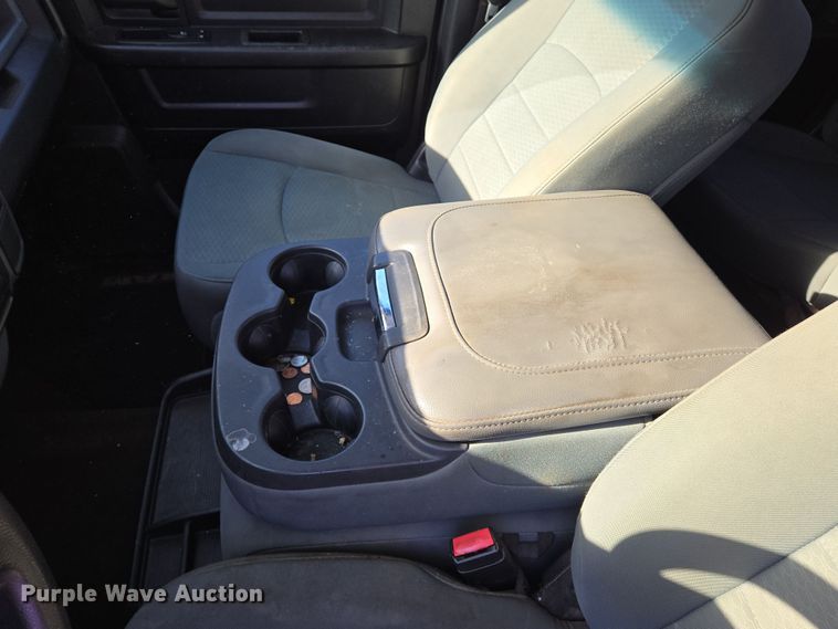 image for item EN8678 2014 Dodge Ram 1500 Crew Cab pickup truck