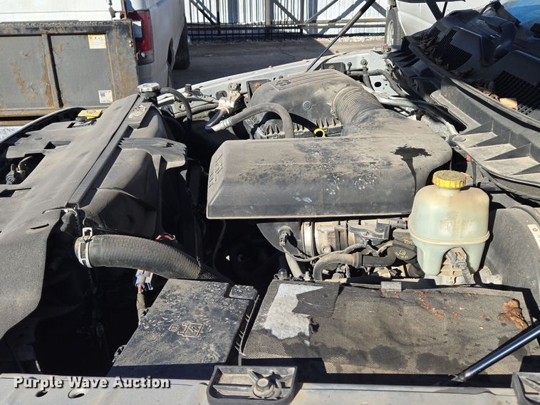 image for item EN8678 2014 Dodge Ram 1500 Crew Cab pickup truck