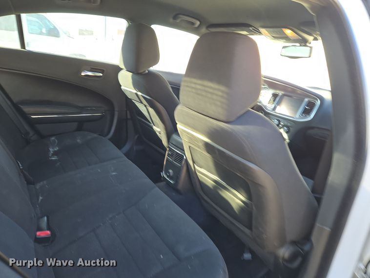 image for item EN8679 2014 Dodge Charger SXT 