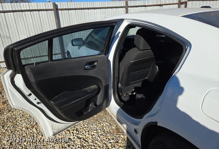 image for item EN8679 2014 Dodge Charger SXT 