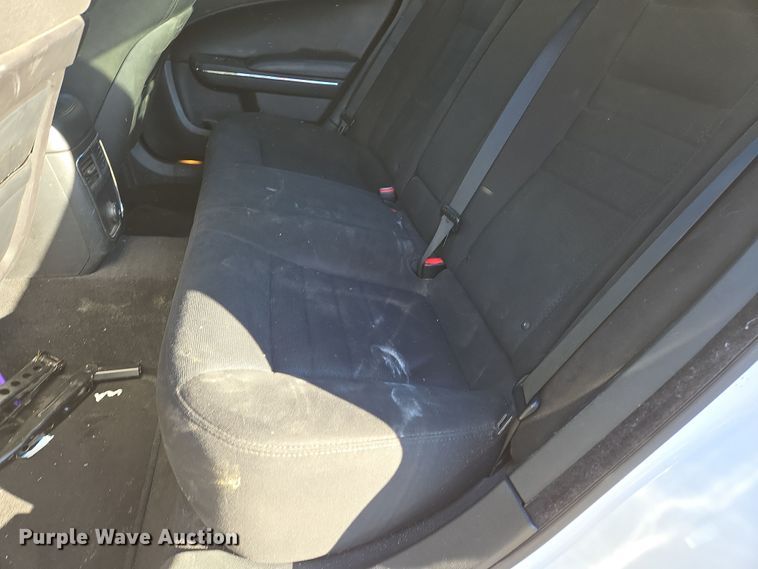 image for item EN8679 2014 Dodge Charger SXT 