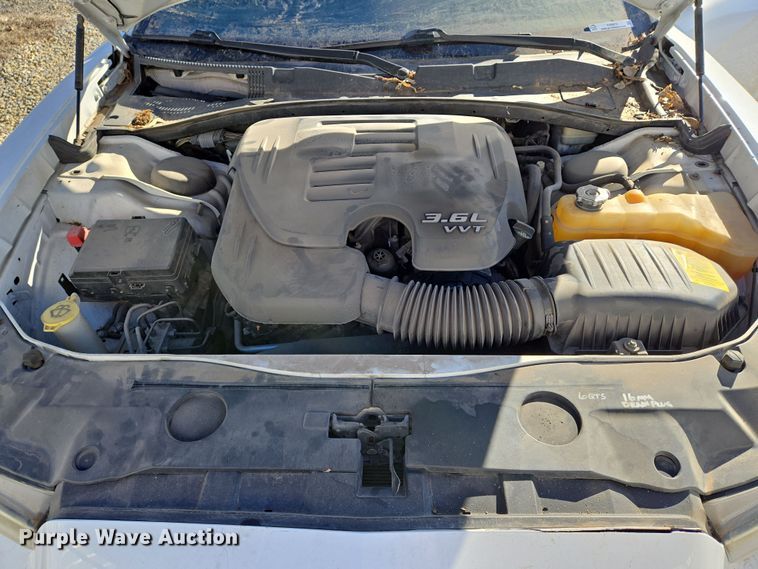 image for item EN8679 2014 Dodge Charger SXT 