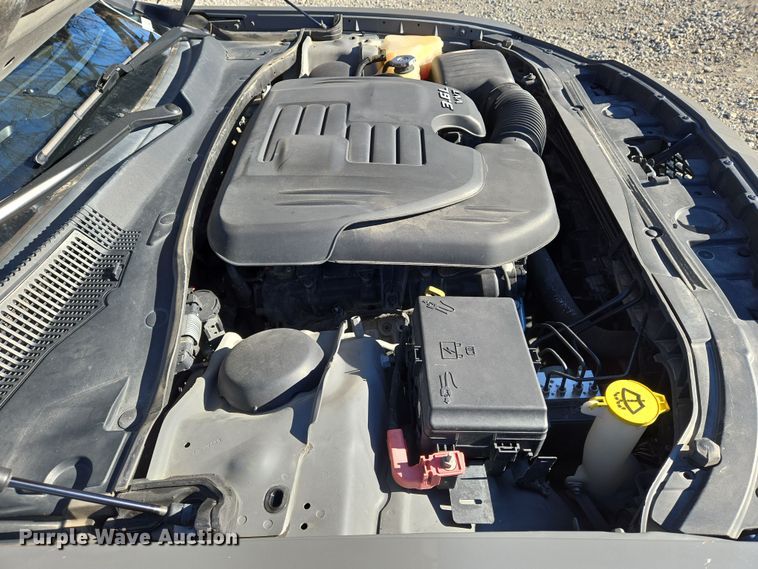 image for item EN8680 2018 Chrysler 300 S 