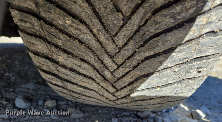 image for item EN8680 2018 Chrysler 300 S 