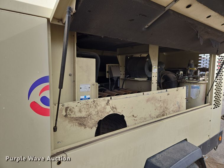 image for item EO0612 2013 Doosan VHP400WJD-FX-T3 air compressor