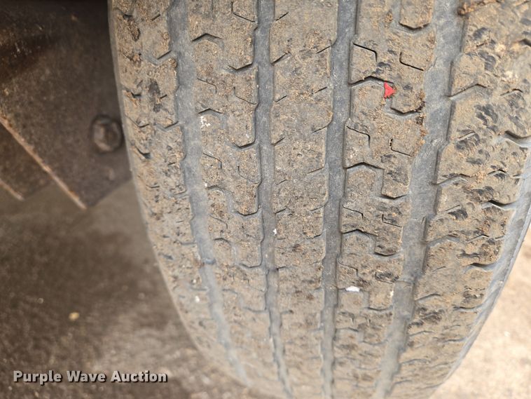 image for item EO0612 2013 Doosan VHP400WJD-FX-T3 air compressor