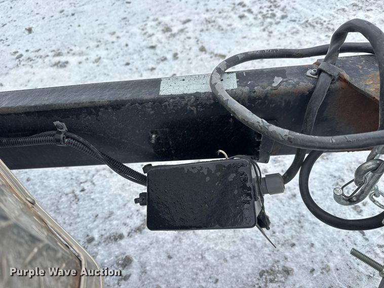 image for item EQ1029 2015 Forest enclosed cargo trailer