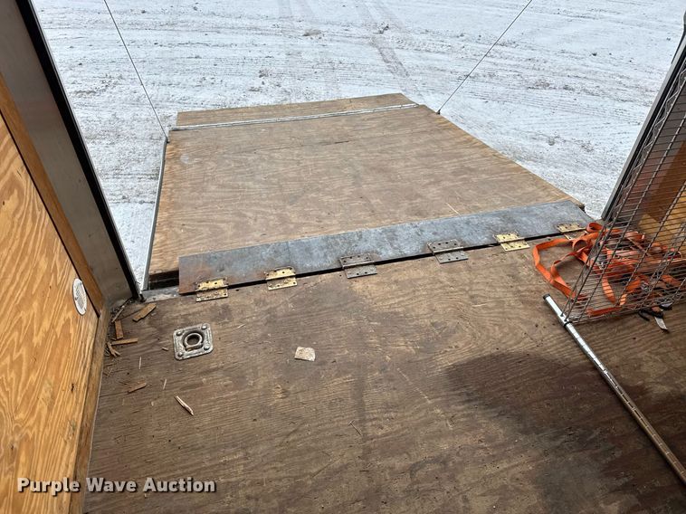 image for item EQ1029 2015 Forest enclosed cargo trailer