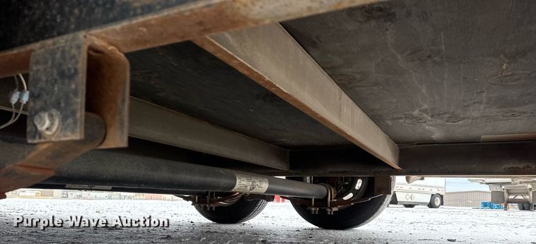 image for item EQ1029 2015 Forest enclosed cargo trailer