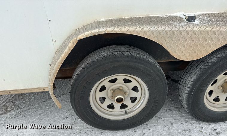 image for item EQ1029 2015 Forest enclosed cargo trailer