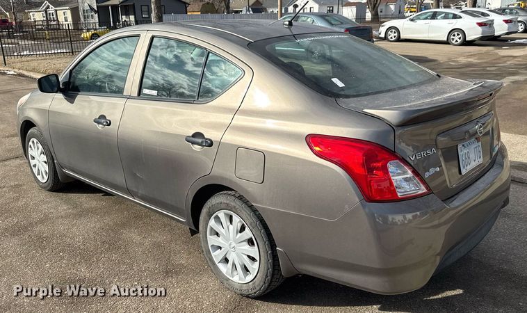 image for item EQ1072 2016 Nissan Versa 