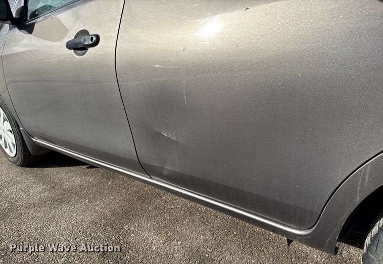 image for item EQ1072 2016 Nissan Versa 