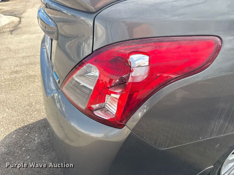 image for item EQ1072 2016 Nissan Versa 