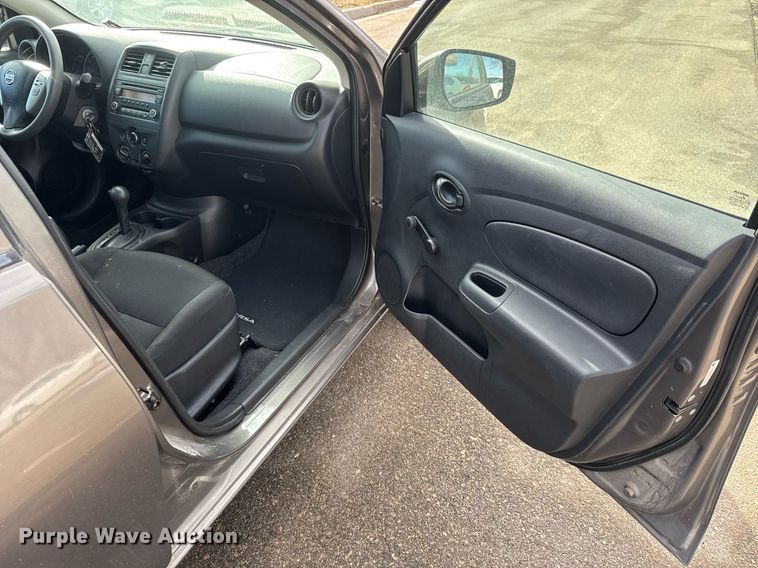 image for item EQ1072 2016 Nissan Versa 