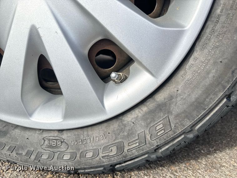 image for item EQ1072 2016 Nissan Versa 