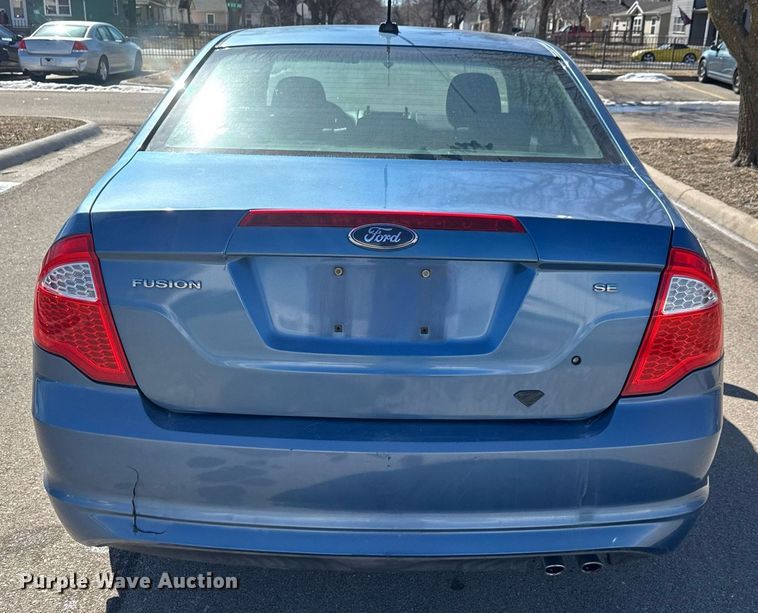 image for item EQ1077 2010 Ford Fusion 