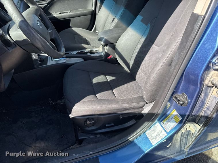 image for item EQ1077 2010 Ford Fusion 