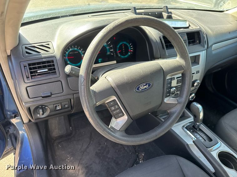 image for item EQ1077 2010 Ford Fusion 