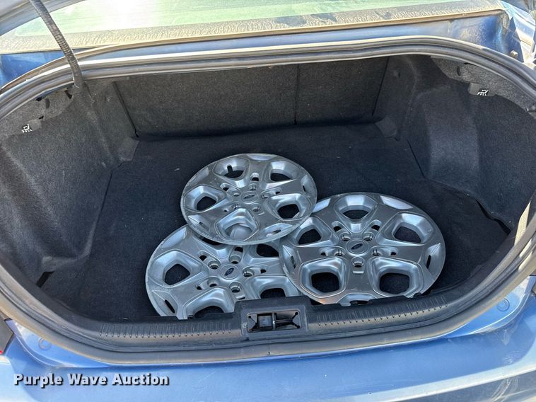 image for item EQ1077 2010 Ford Fusion 