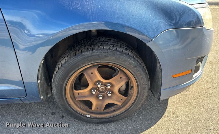 image for item EQ1077 2010 Ford Fusion 