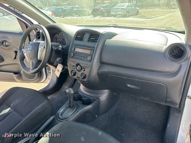 image for item EQ1079 2016 Nissan Versa 