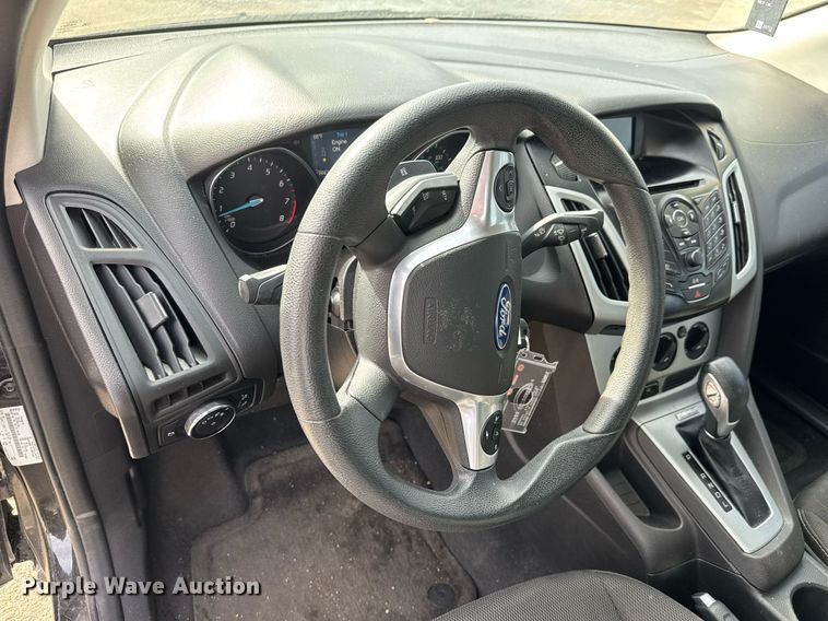 image for item EQ1080 2014 Ford Focus SE 