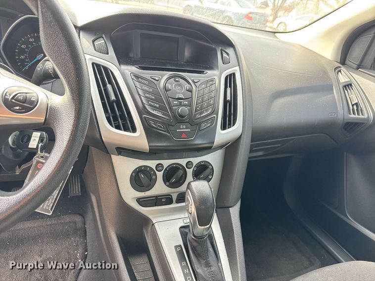 image for item EQ1080 2014 Ford Focus SE 