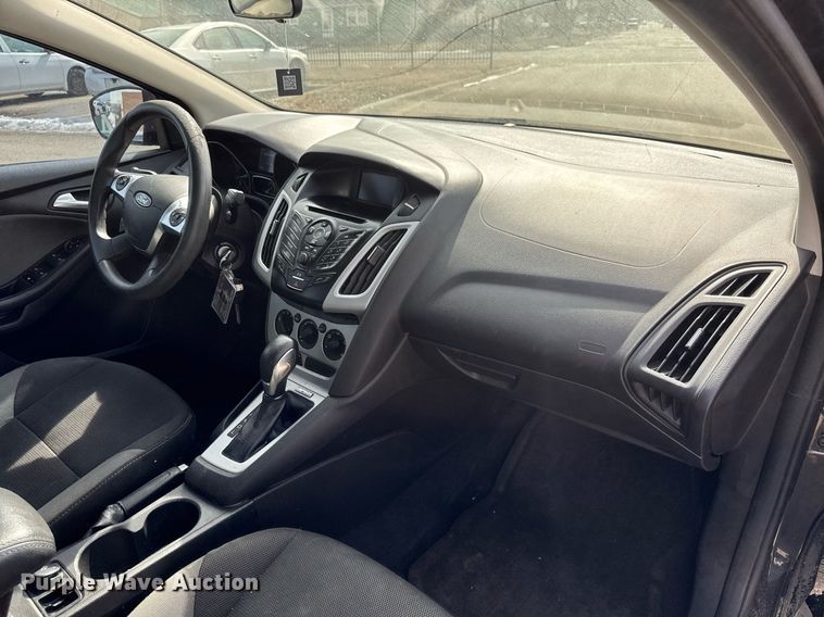 image for item EQ1080 2014 Ford Focus SE 