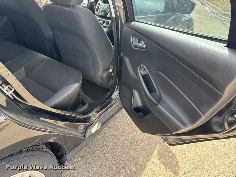 image for item EQ1080 2014 Ford Focus SE 