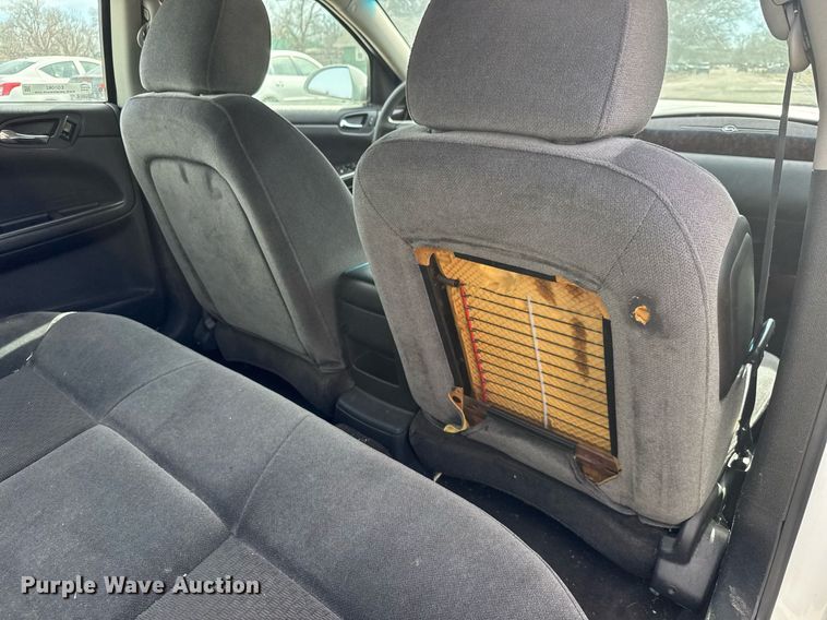 image for item EQ1082 2013 Chevrolet Impala LS 