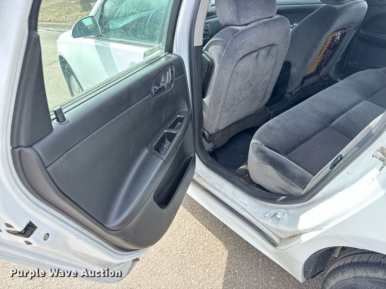 image for item EQ1082 2013 Chevrolet Impala LS 